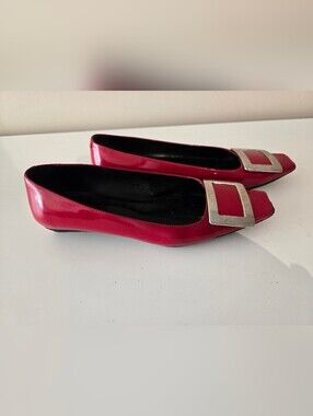 Roger Vivier Belle Vivier Flats Red Patent Size 37